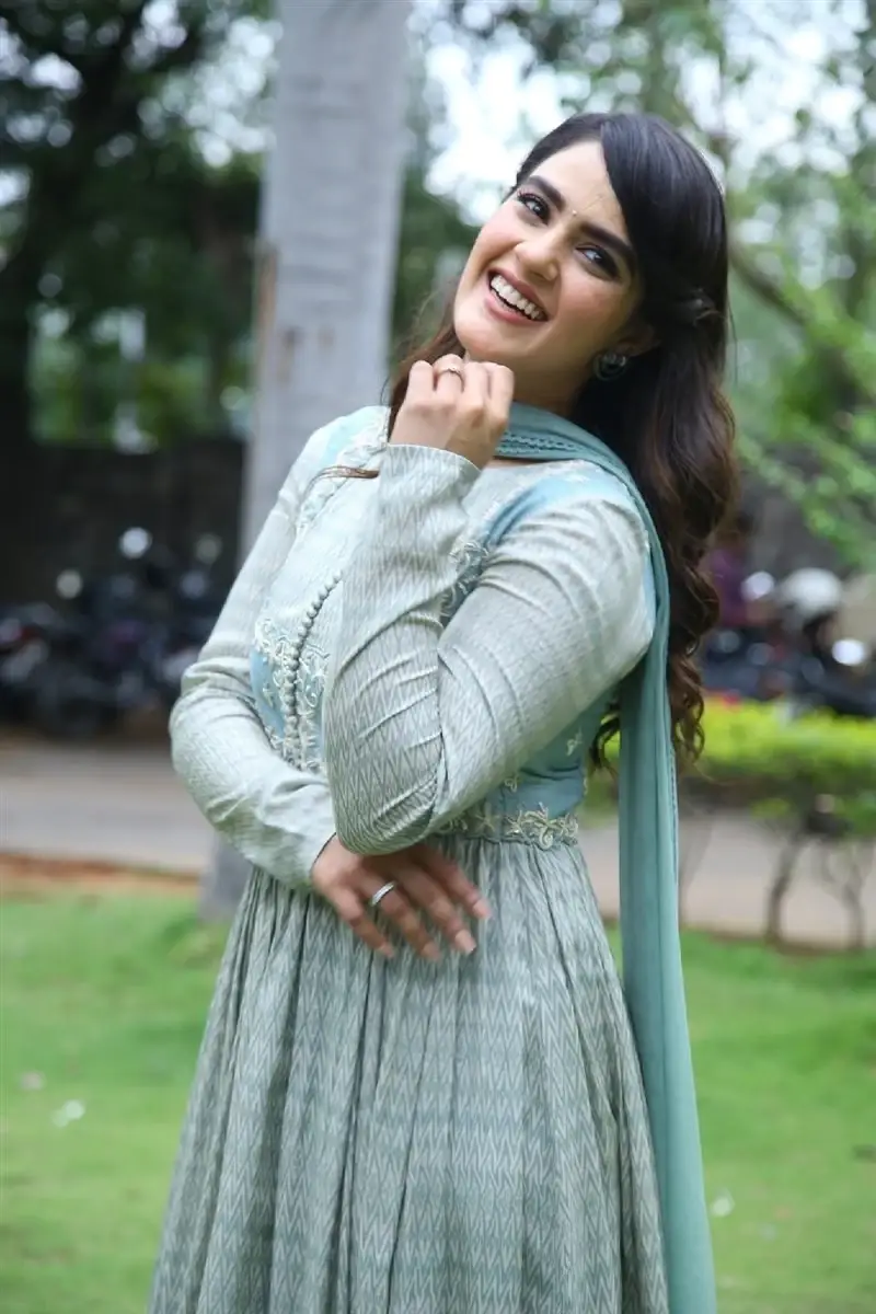 INDIAN ACTRESS KAVYA THAPAR AT BICHAGADU 2 MOVIE PRESS MEET 15